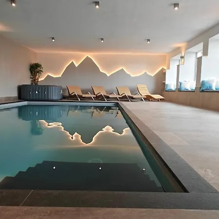 Otel Schlossberg San Leonardo in Passiria